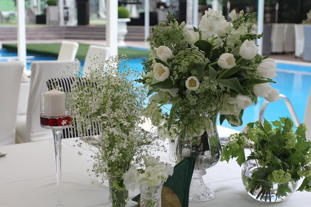 La Conac By Residence Hotels Bukares Bagian luar foto